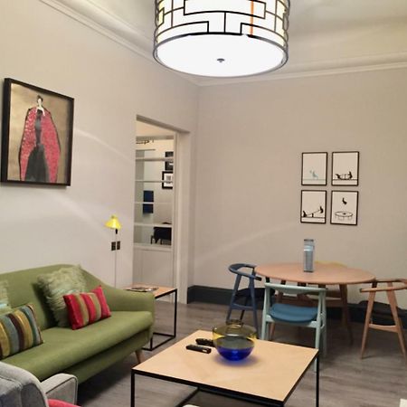 Beautiful 1 Bedroom Apartment Ovington Square ロンドン エクステリア 写真