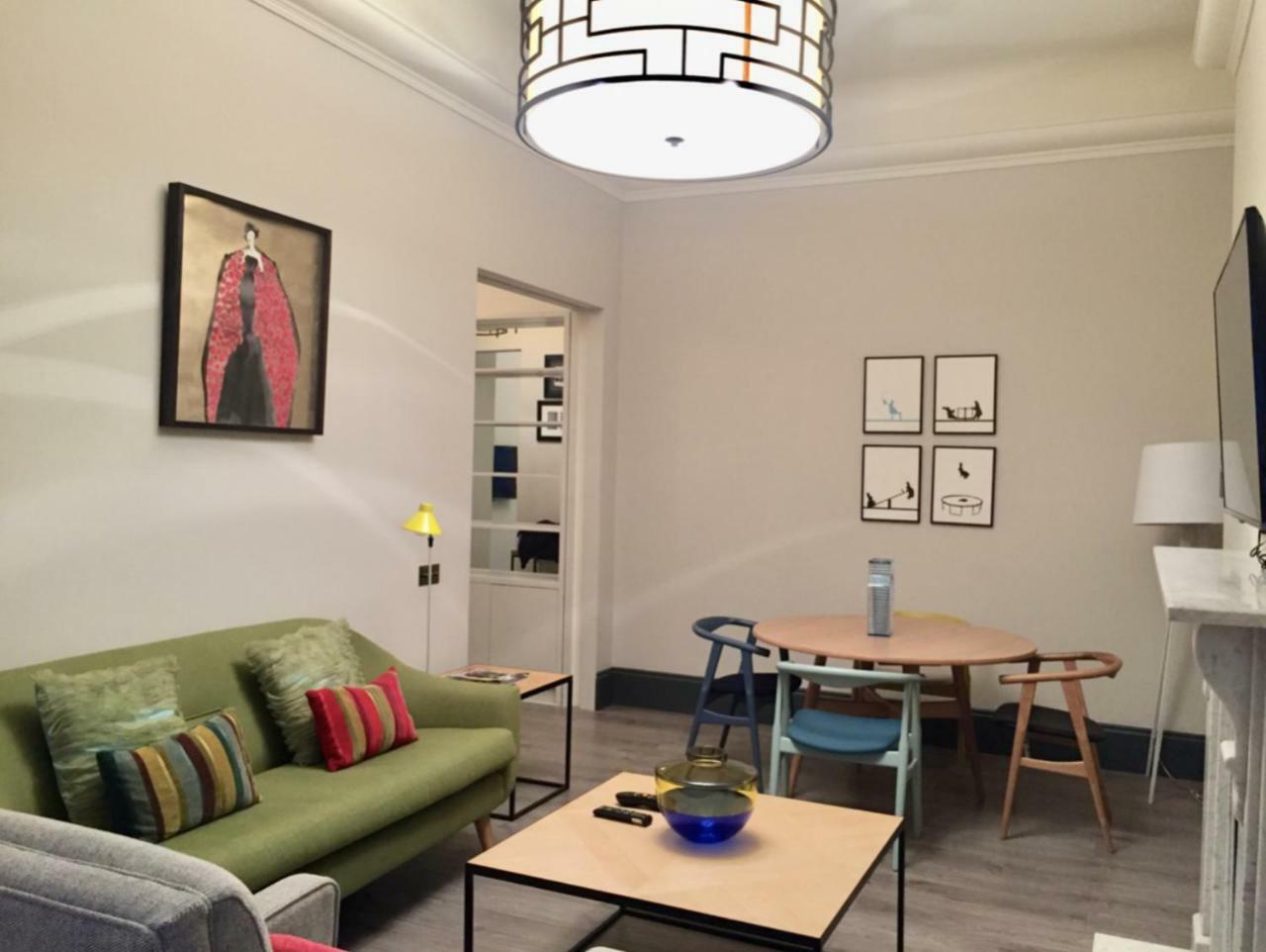 Beautiful 1 Bedroom Apartment Ovington Square ロンドン エクステリア 写真